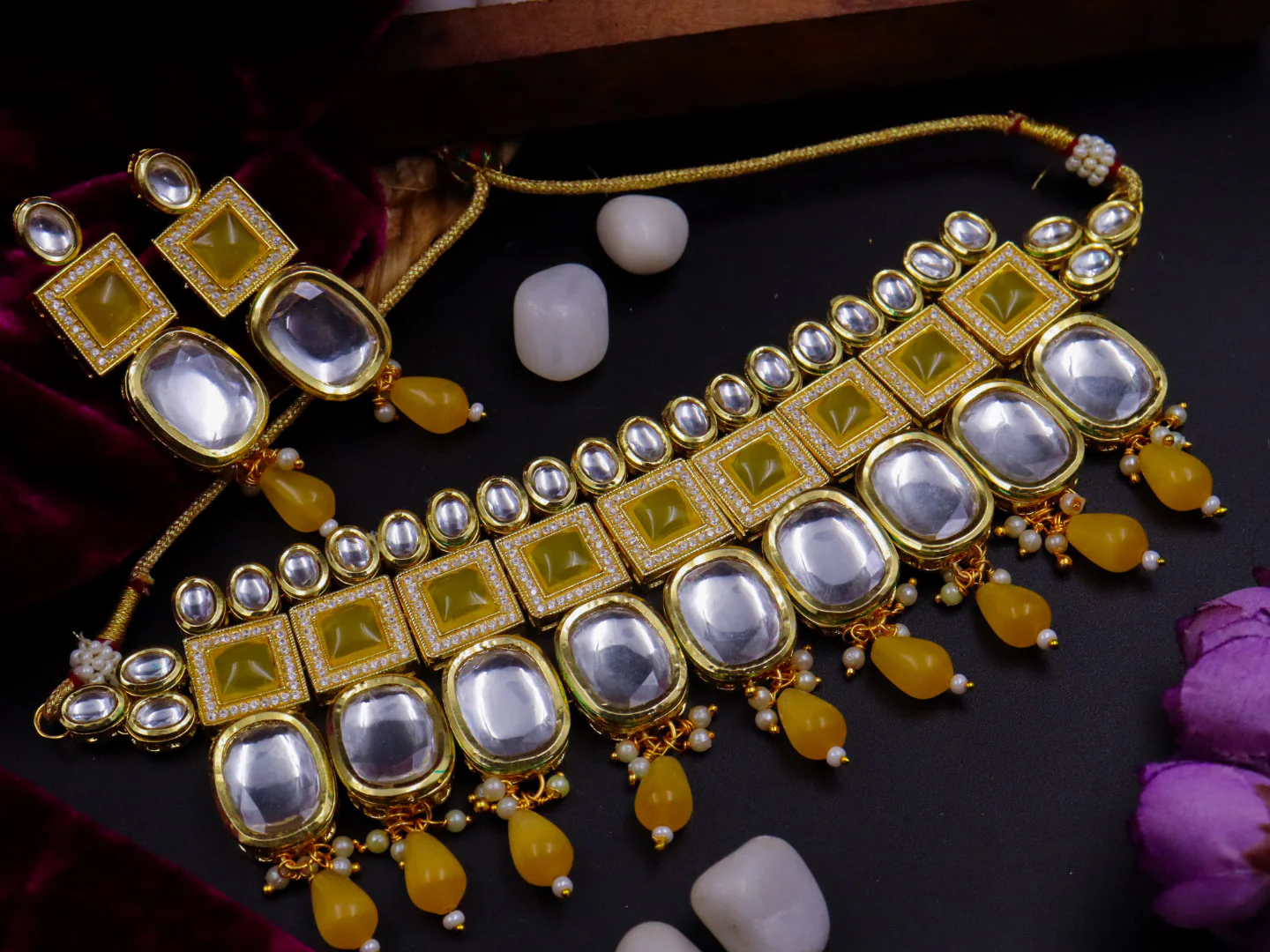 Pratima Kundan Choker Set - Image 3