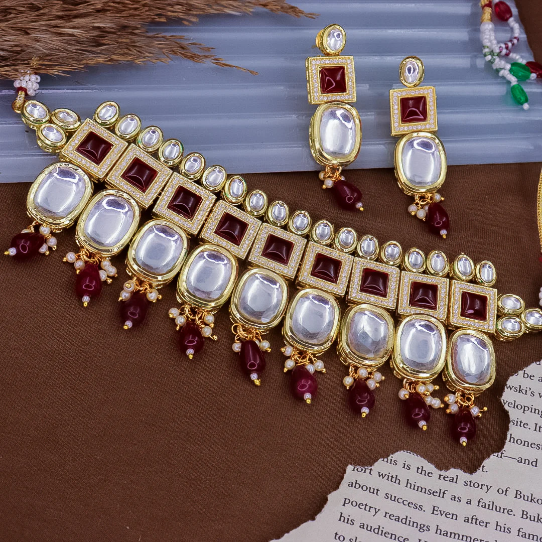 Pratima Kundan Choker Set - Image 4