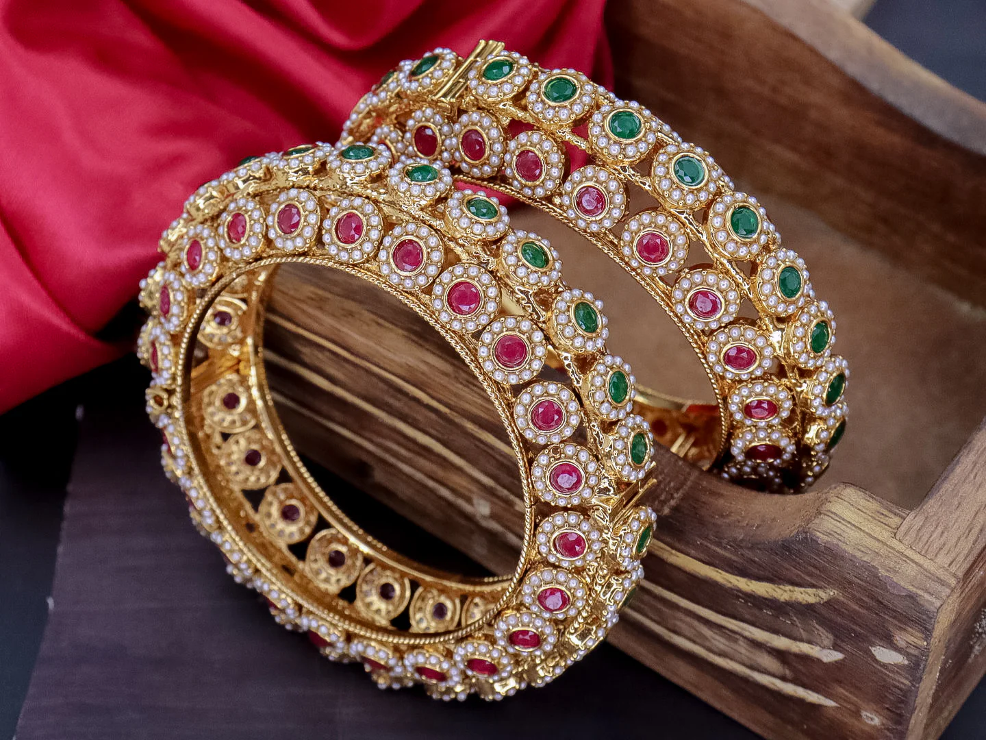 Bindiya Premium Copper Openable Kadas - Image 4