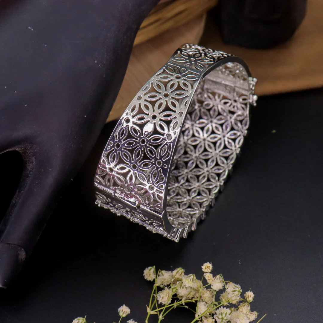 Janya AD Kada - Silver - Image 4