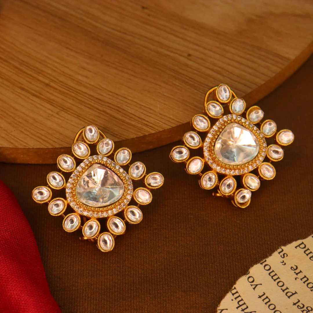 Chicha Moissianite Earrings