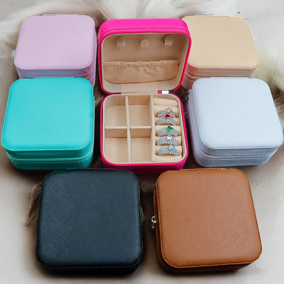 Cute Jewellery Box (Random Colour ) - Image 3
