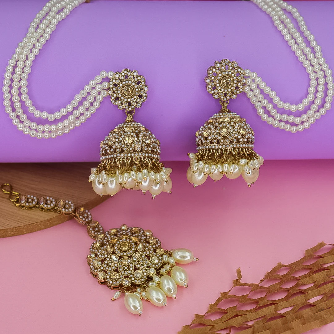 Vamna Reverse AD Jhumka With Kaanchain & Teeka - Image 4