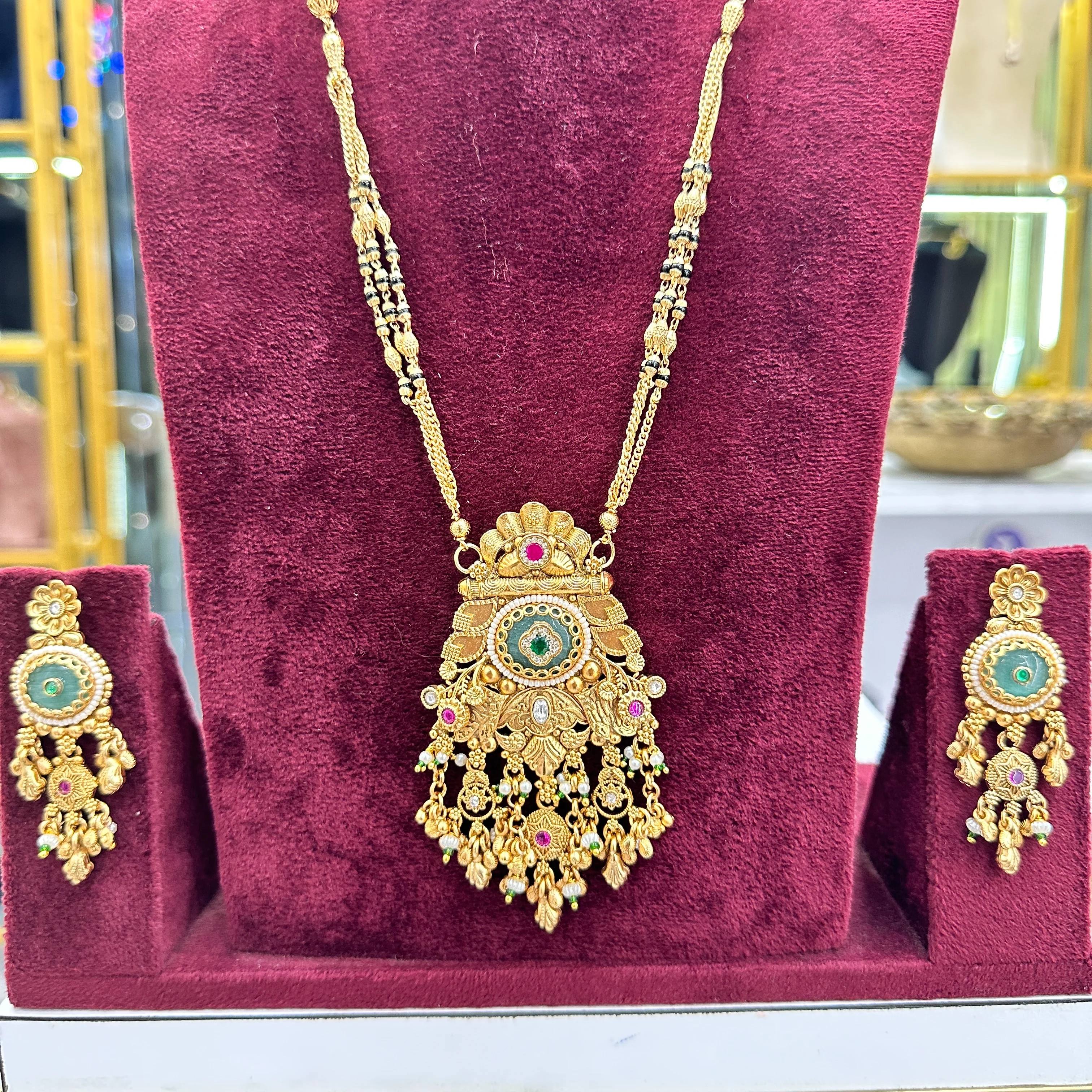Suhagan Premium Heritage Mangalsutra - Image 2