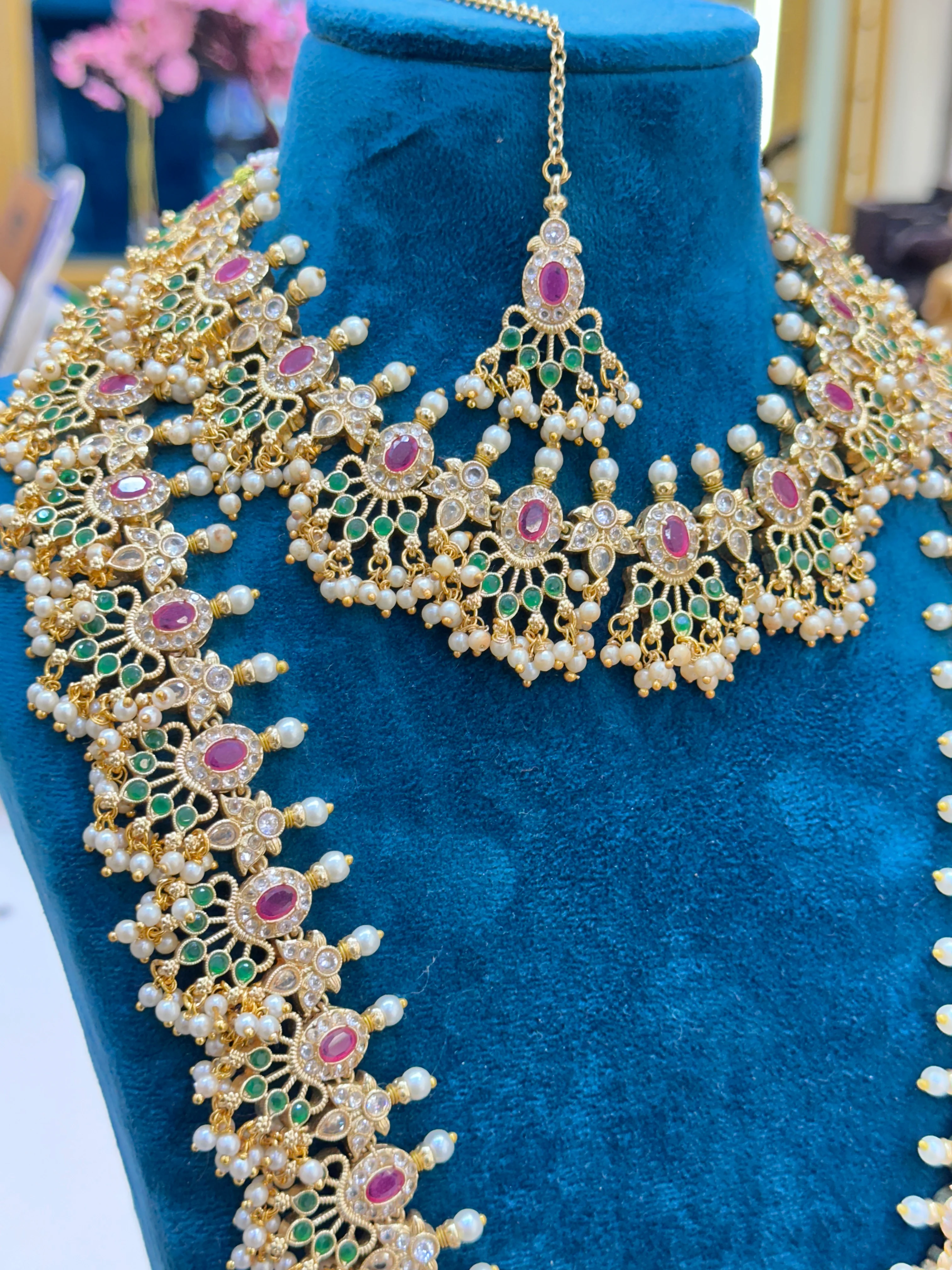Gujarati Style Premium Kundan Necklace (2 Necklace + Earrings & Teeka) - Image 3