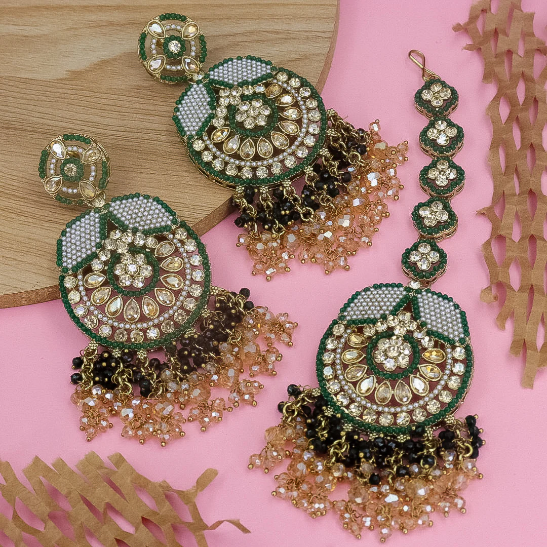 Uzma Pakistani Earrings And Mangtika - Image 3