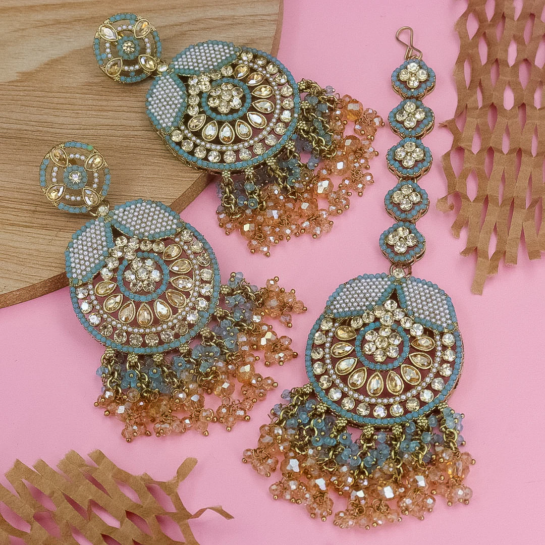 Uzma Pakistani Earrings And Mangtika - Image 4