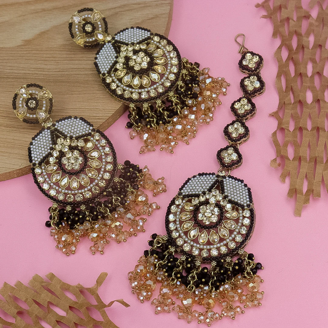 Uzma Pakistani Earrings And Mangtika - Image 7