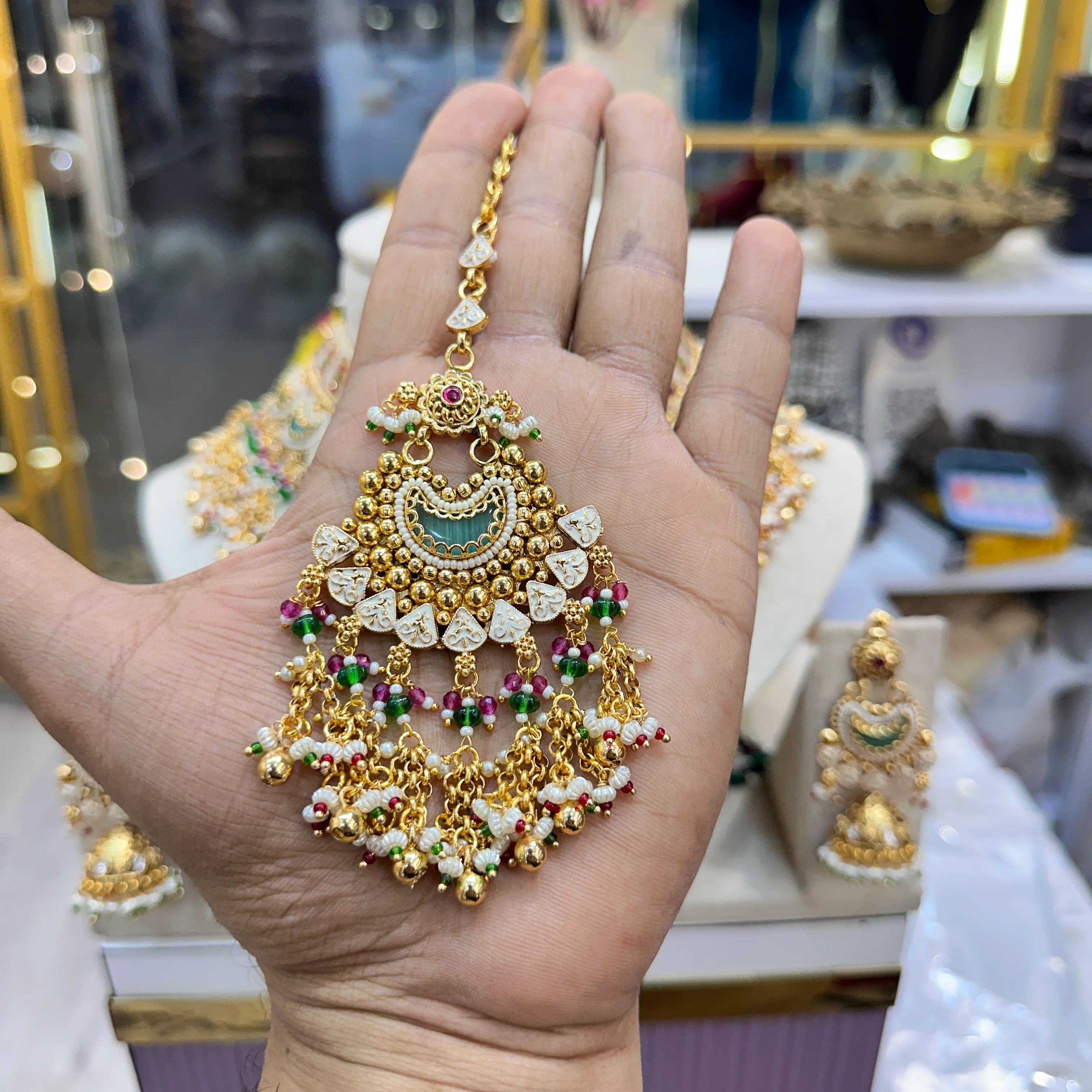 Naini Semi Bridal Heritage Choker - Image 2