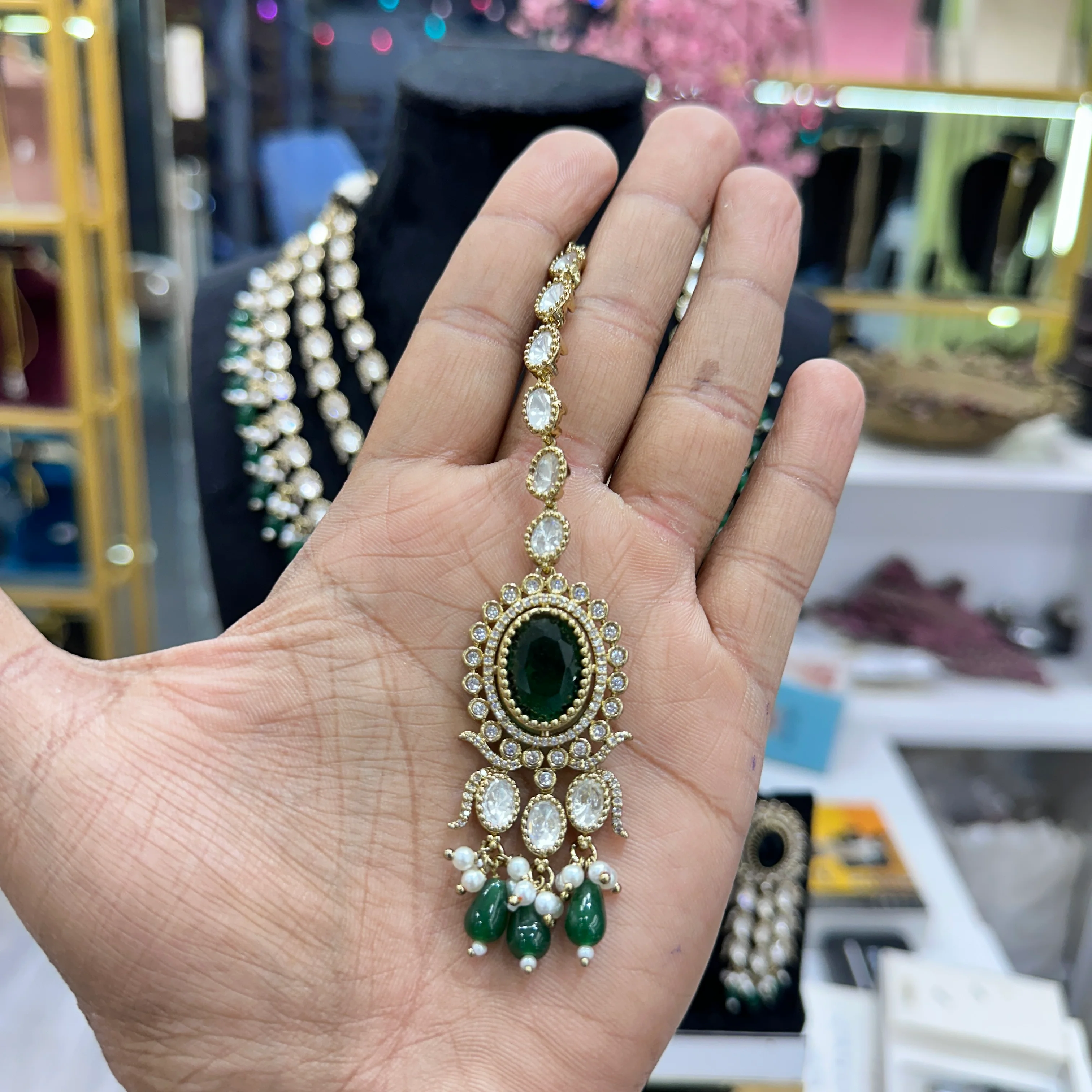 Navneet Moissianite Necklace - Image 2