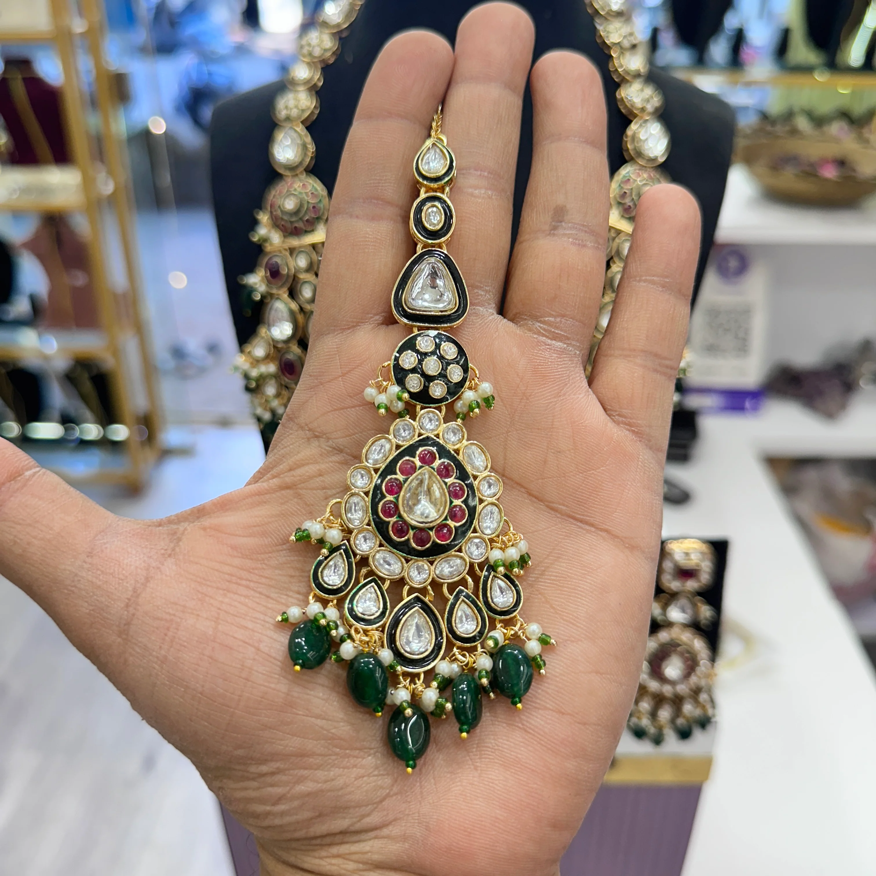 Saadia Layered Kundan Polki Necklace - Image 2
