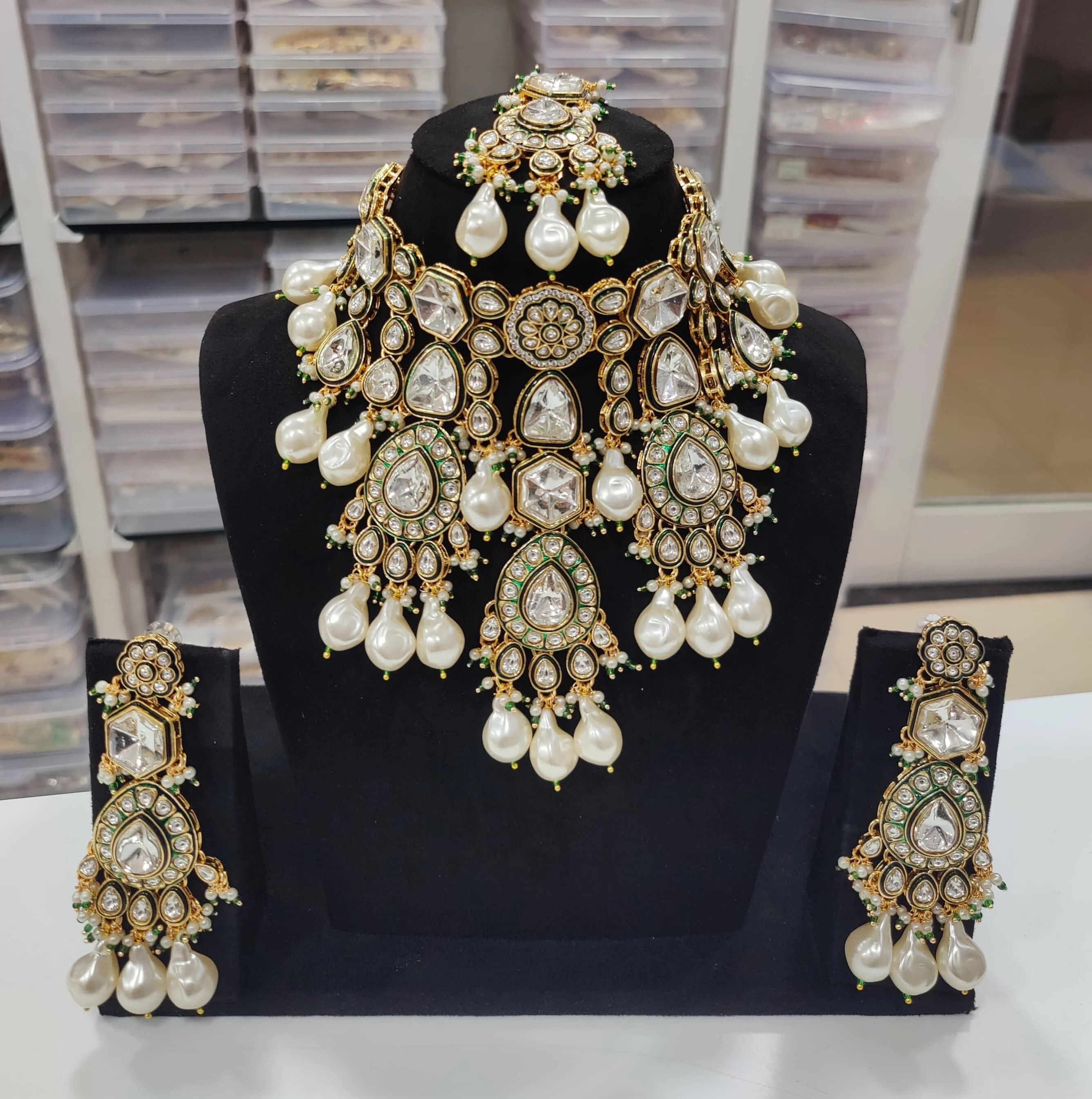 Tanu Premium l Polki Necklace - Image 3
