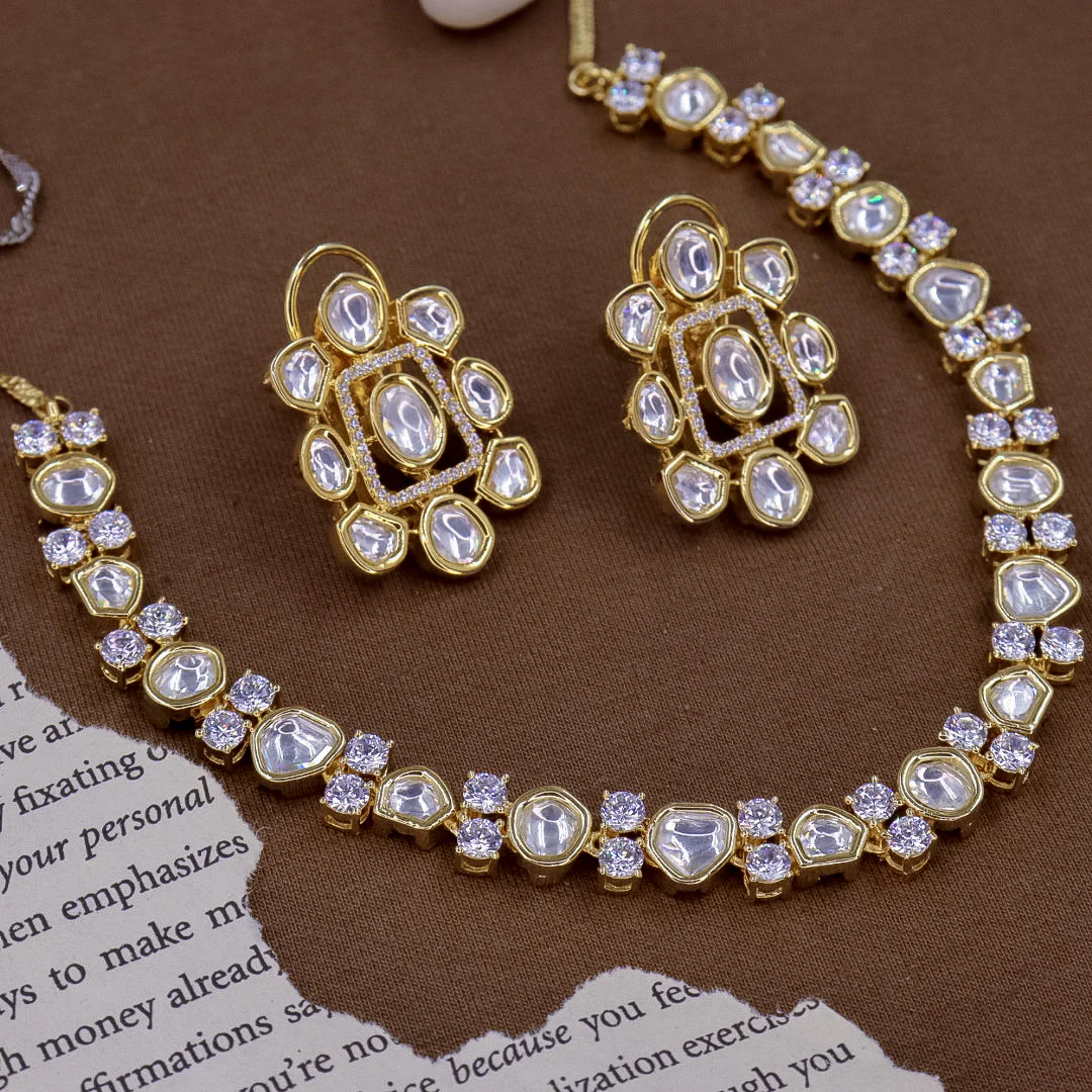 Varsha Moissianite Choker With Earrings - Image 2