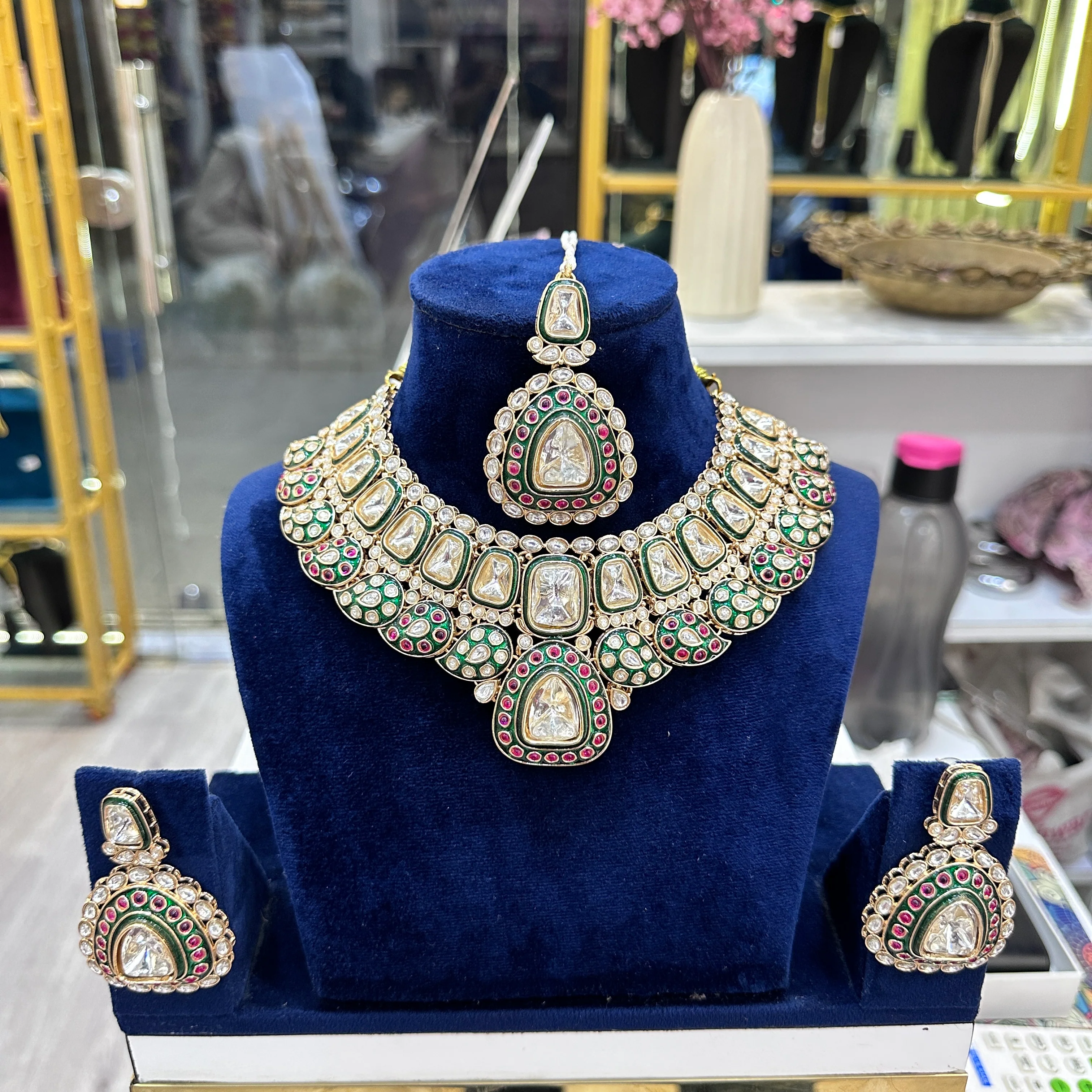 Tank Kundan Polki Choker Set - Image 2