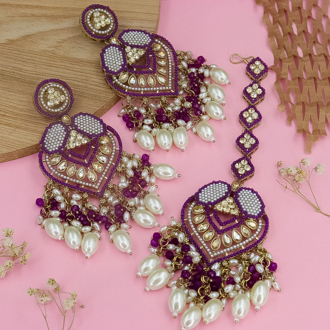 Momina Pakistani Earrings And Mangtika - Image 6