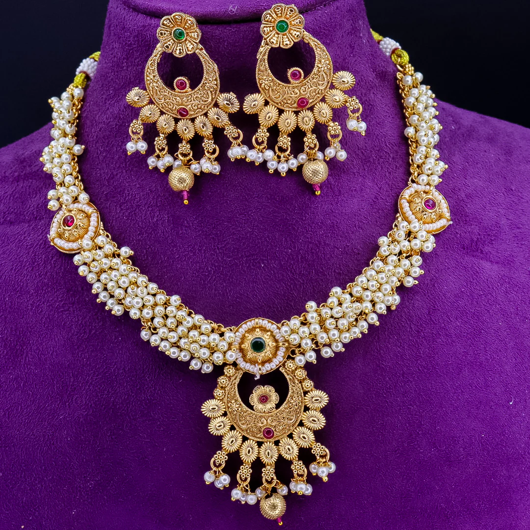Kavya Copper Ethnic Pearl Choker With Earrings - Image 5