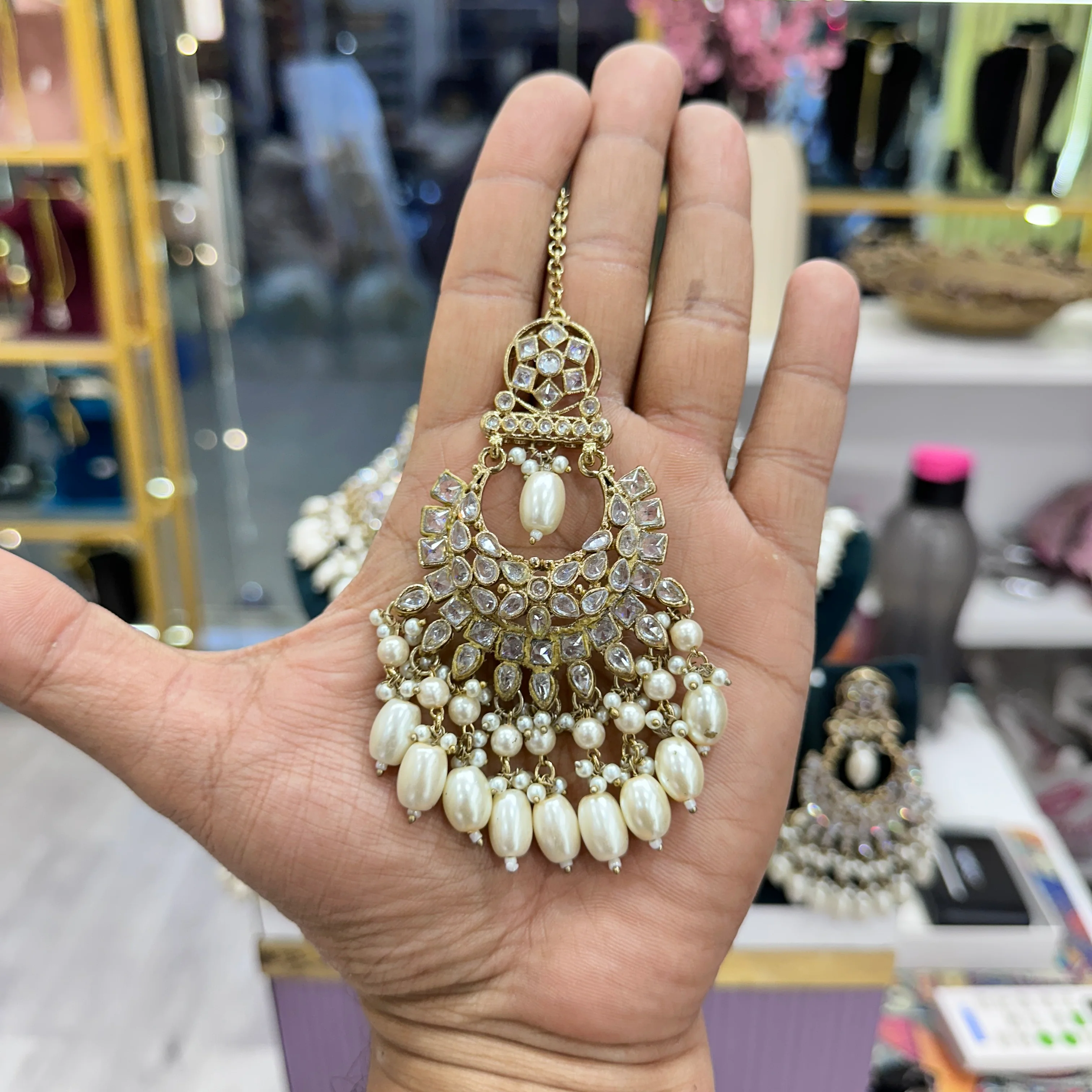 Vibha Reverse AD choker With Mangtika - Image 2