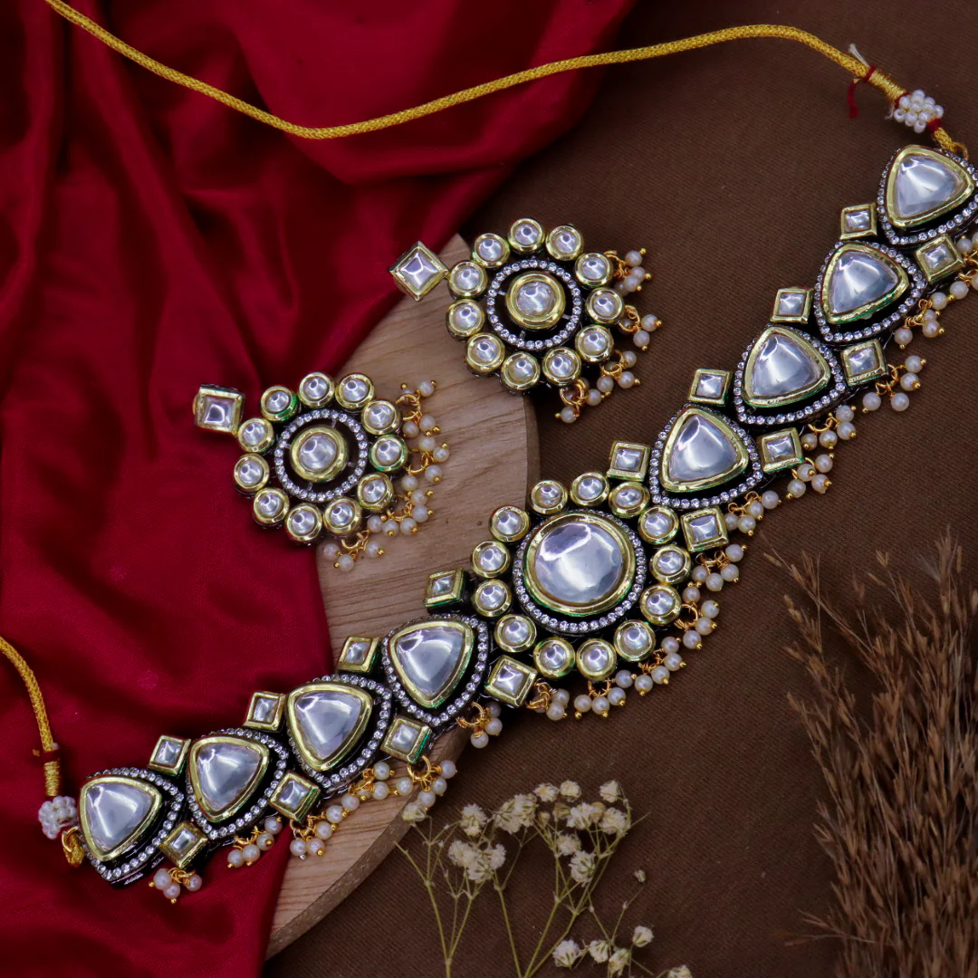 Kirtan Premium Kundan Choker Set - Image 2