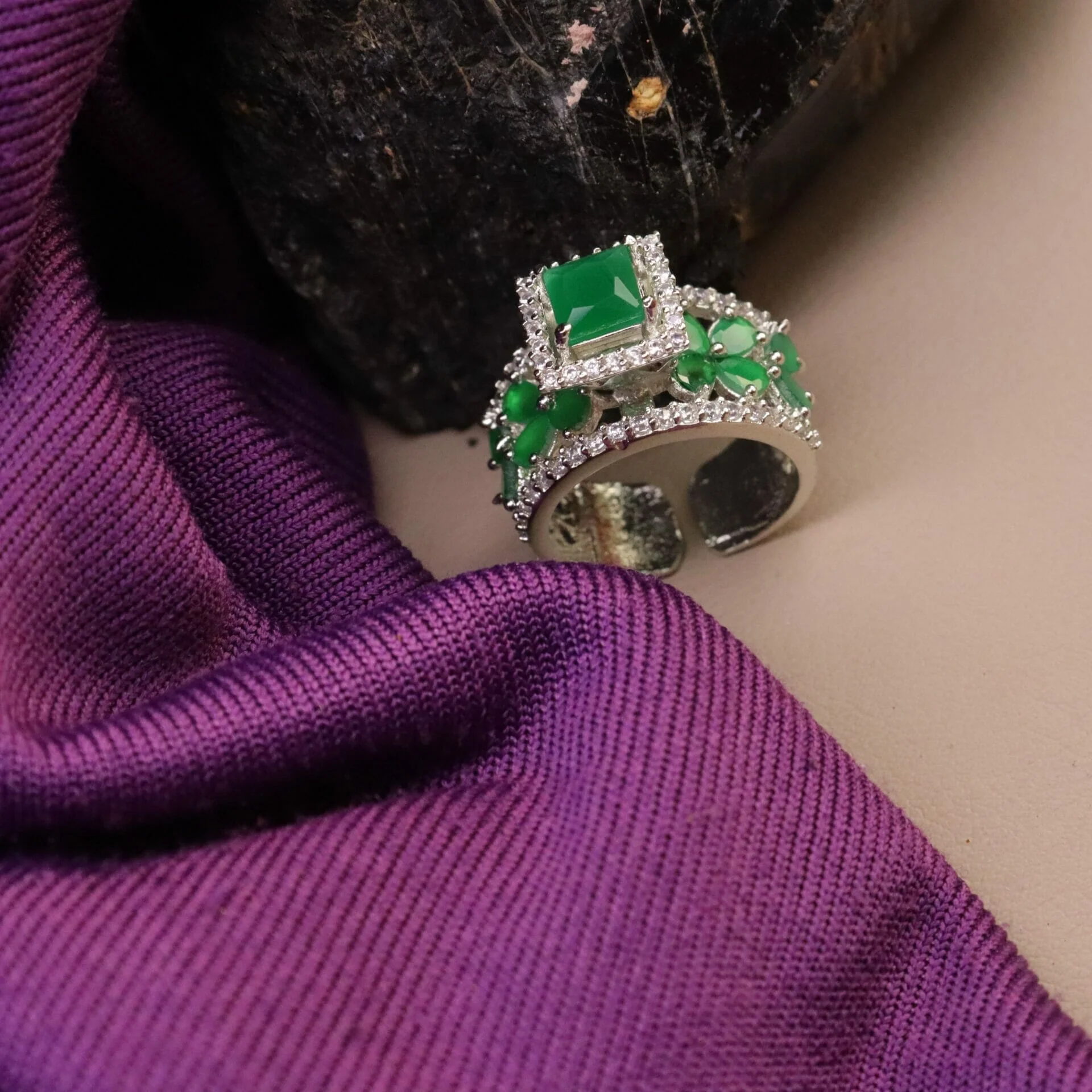 Isa AD Ring - Image 10