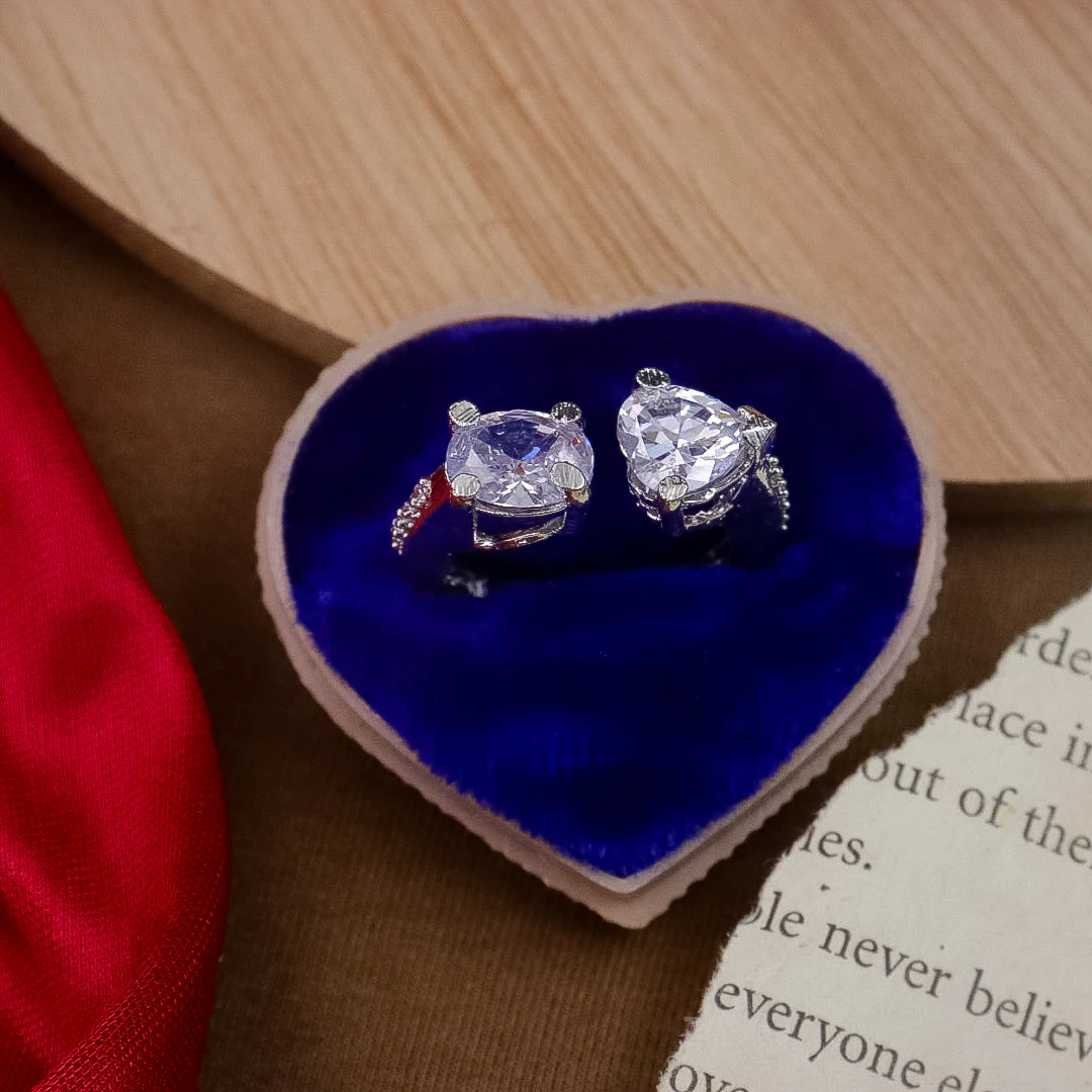 Leah American Diamond Ring - Image 2