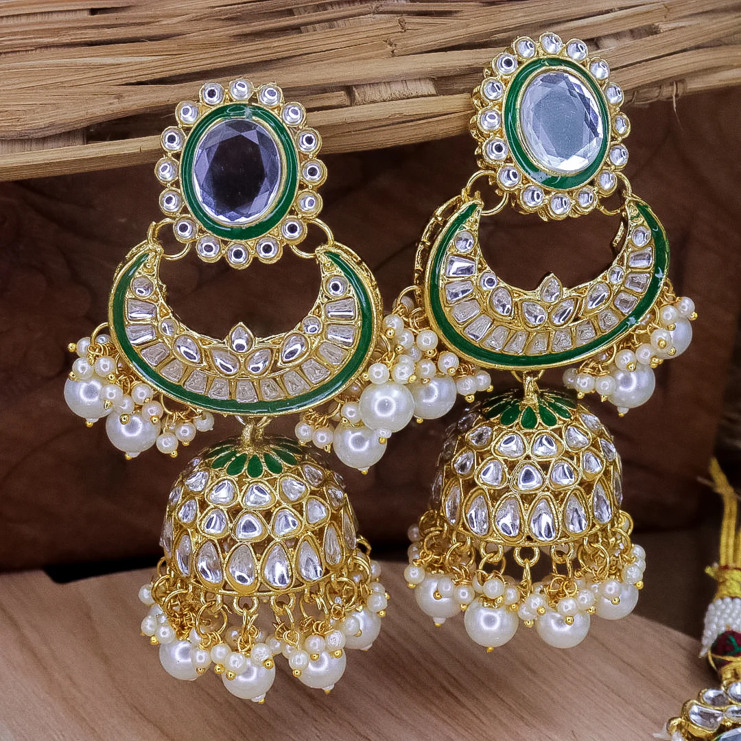 Nimrat Semi Bridal Choker Set With Jhumka + Teeka - White - Image 4