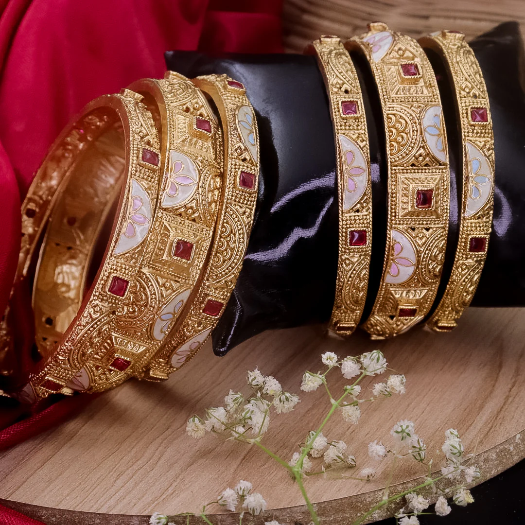 Reepal Rajwadi Copper Bangles (6 Bangles) - Image 4