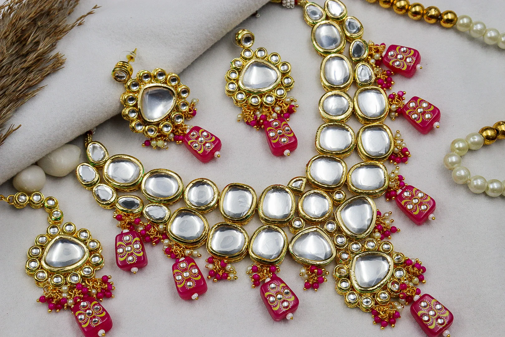 Salma Semi Bridal Kundan Choker Set - Image 3