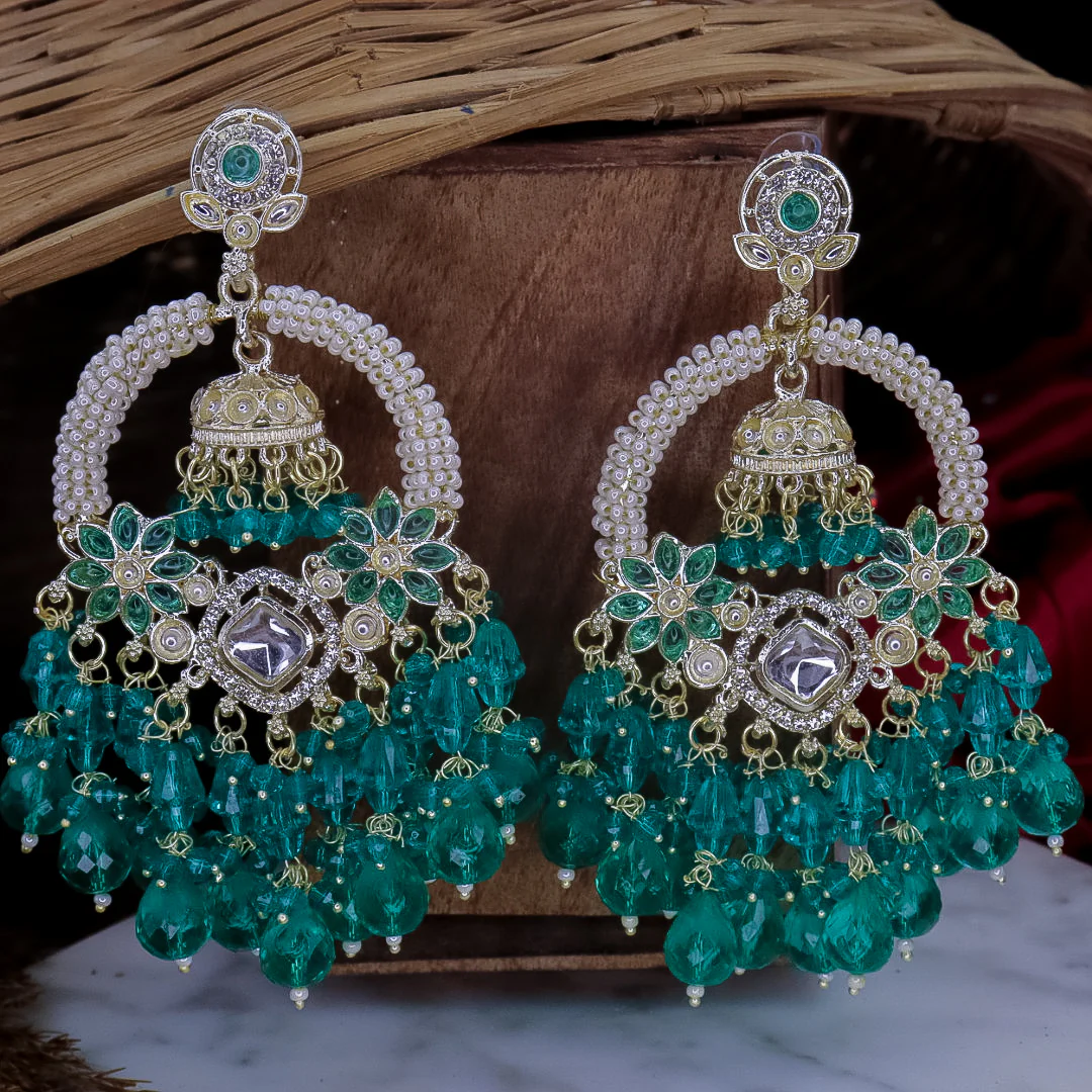 Sapna Kundan Chandbali - Image 12