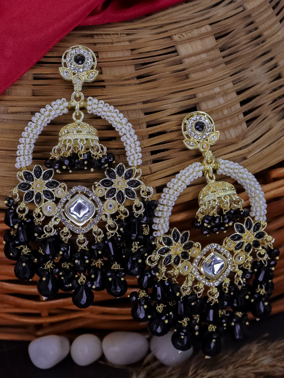 Sapna Kundan Chandbali - Image 3