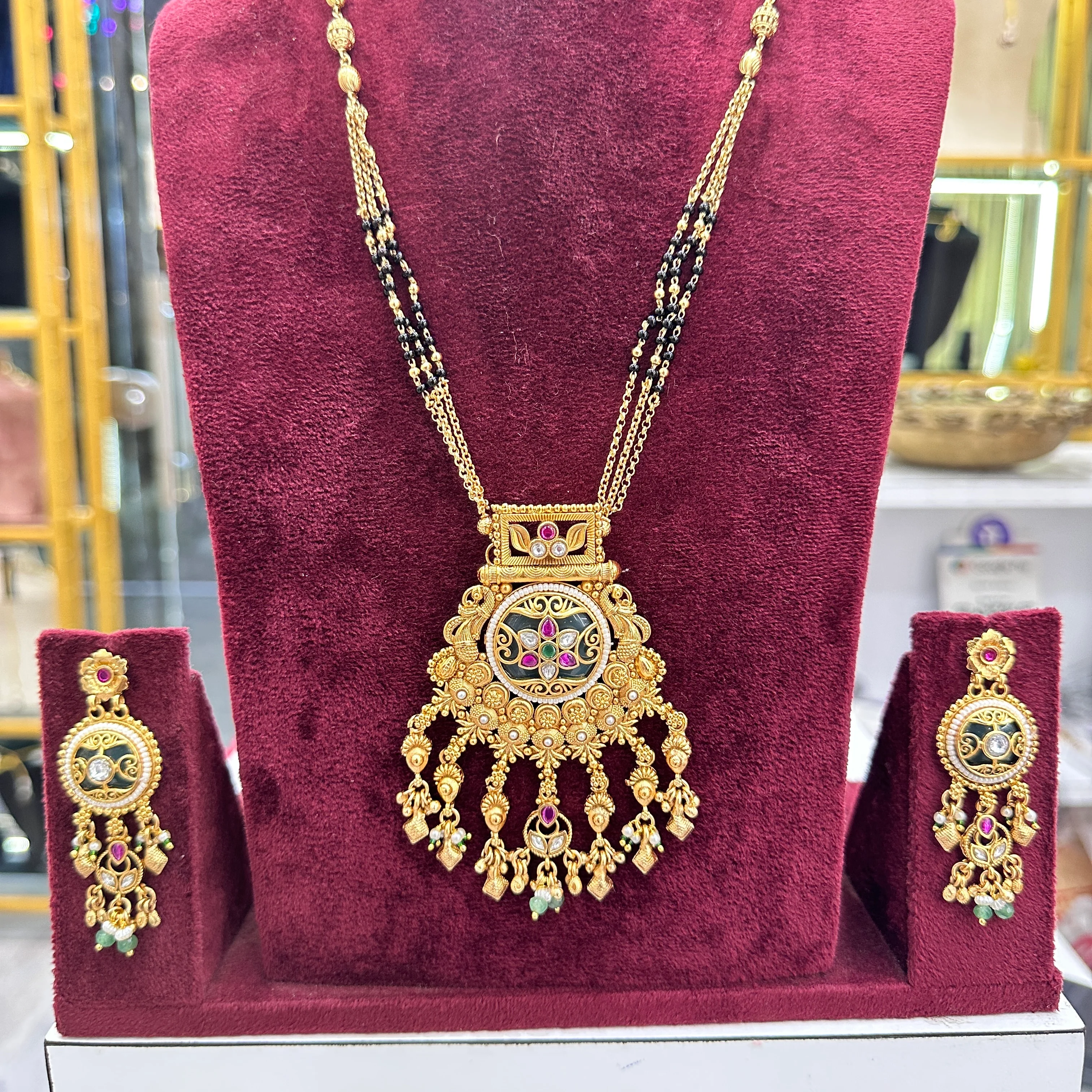 Suhita Premium Heritage Mangalsutra - Image 2