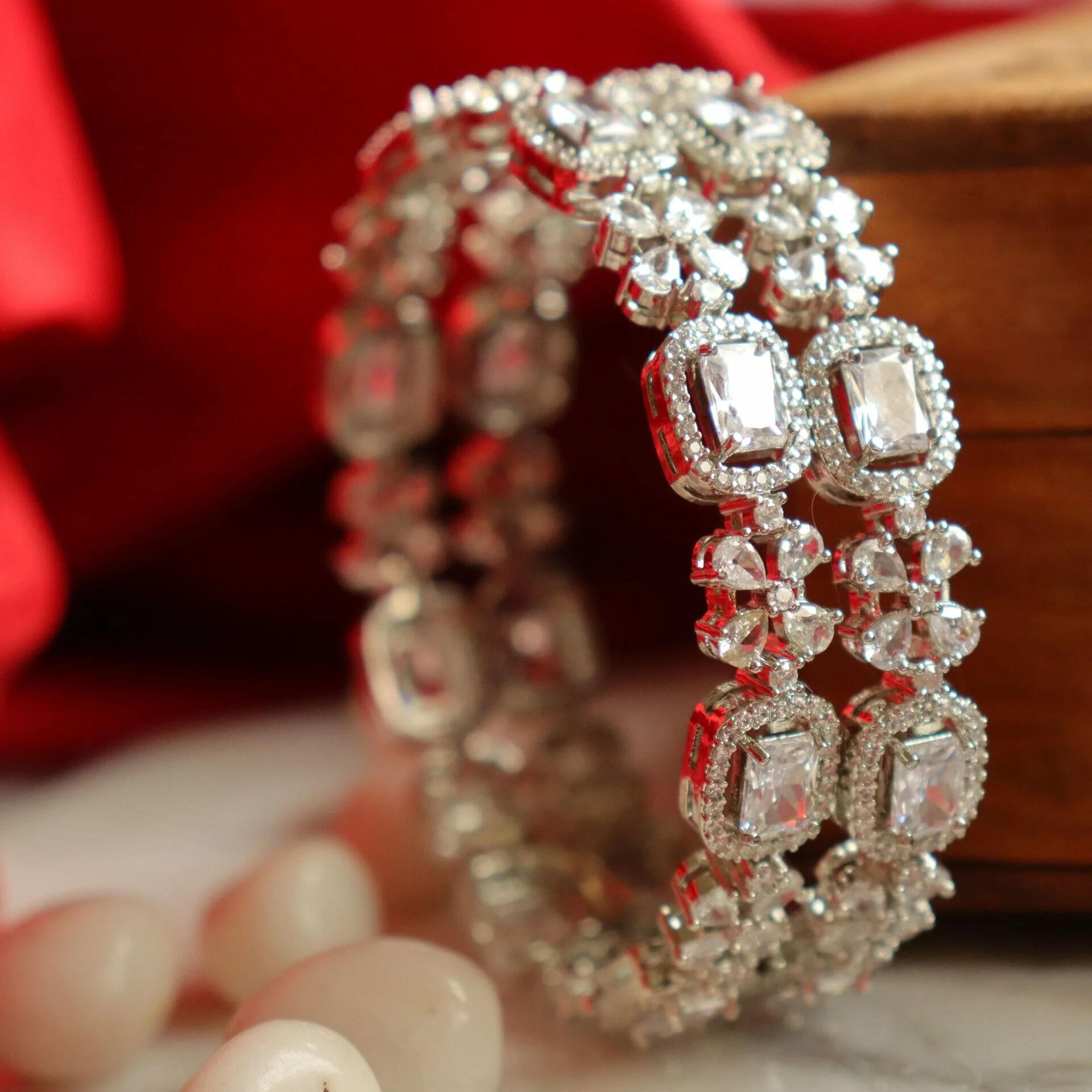 Yashvi AD Bangles-White - Image 3