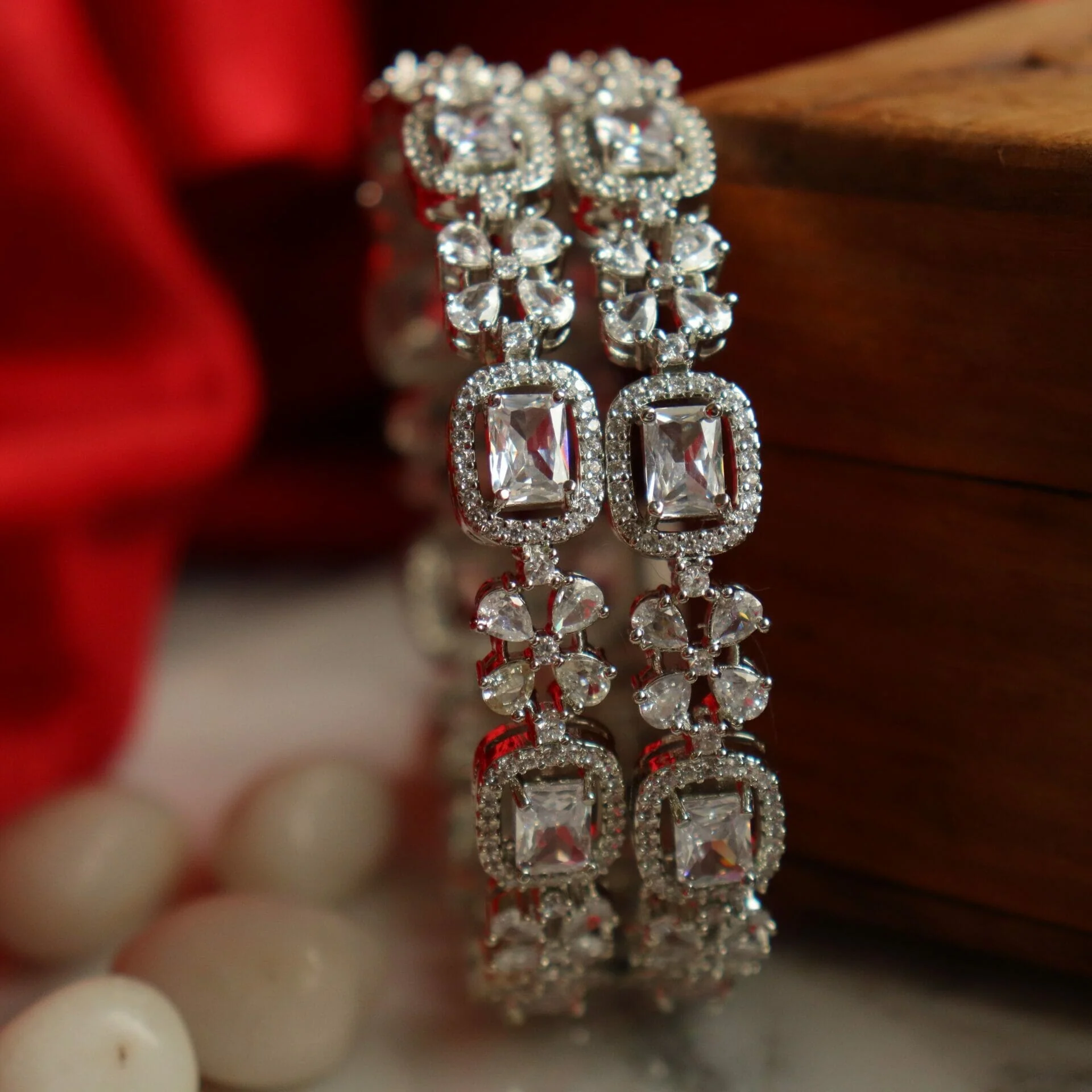 Yashvi AD Bangles-White - Image 5