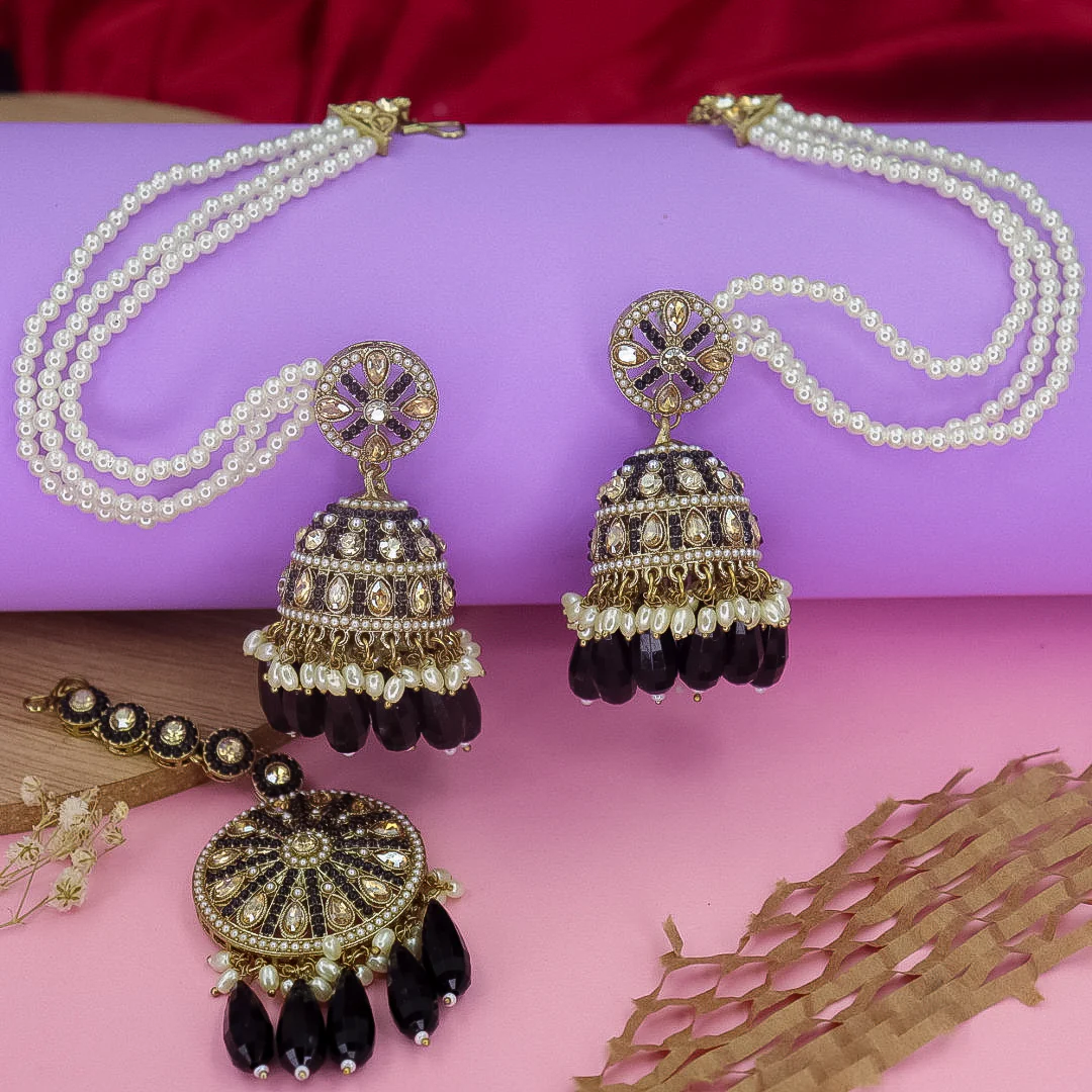 Yema Reverse AD Jhumka With Kaanchain & Teeka - Image 6