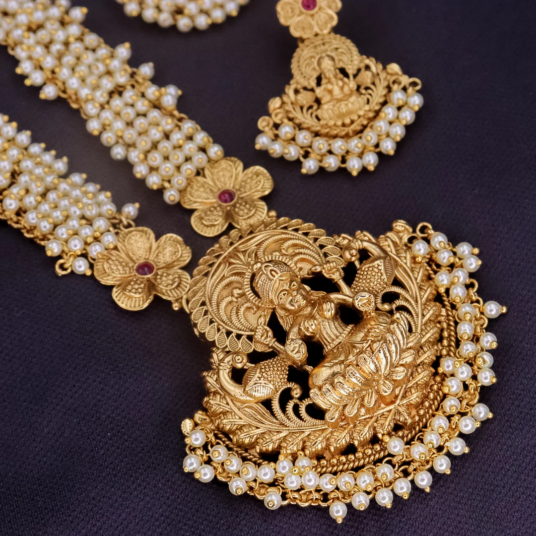 Yuvika Brass Rajwadi Long Moti Set - Image 3